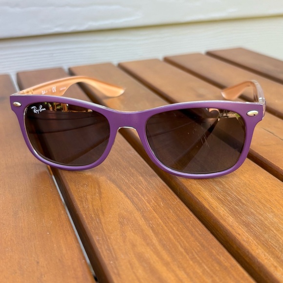 RAY BAN JR. SUNGLASSES - Picture 1 of 11